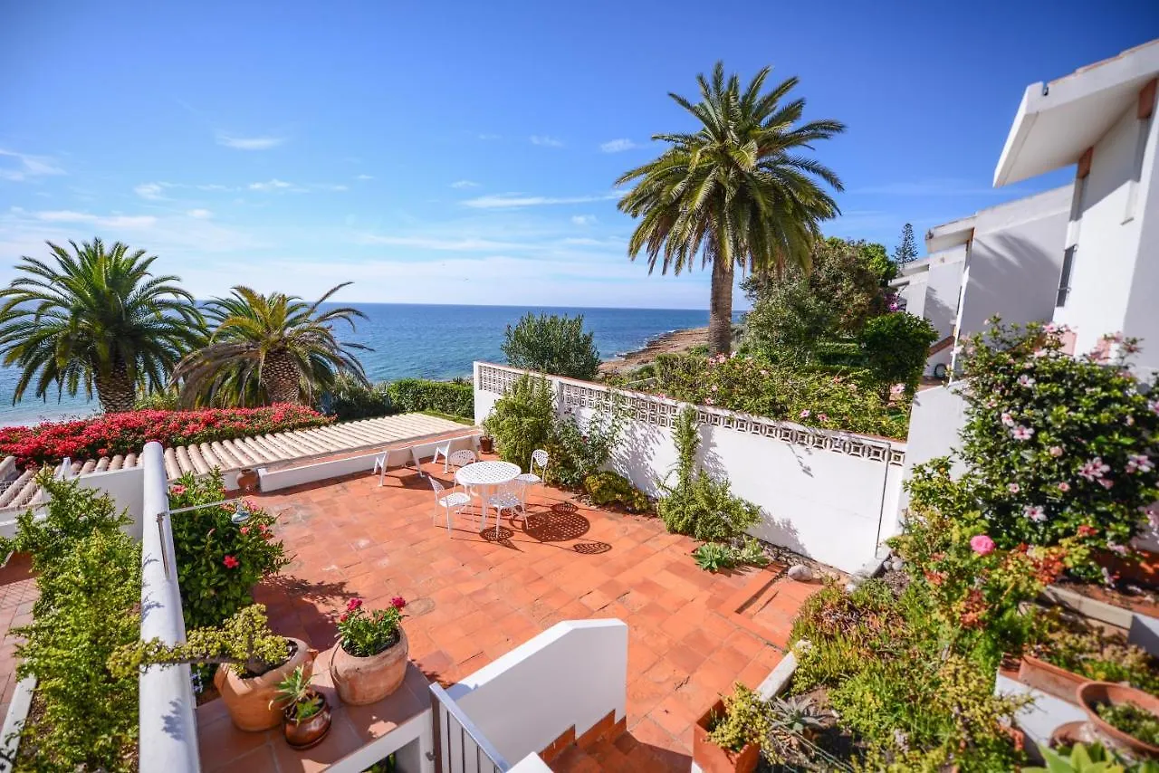 The Fantastic Beach House Of Luz Praia Da Luz